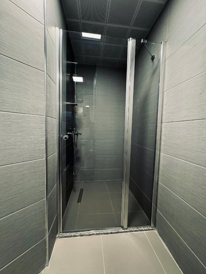 Royal Kate Spa Included, 32Nd Floor 斯科普里 外观 照片