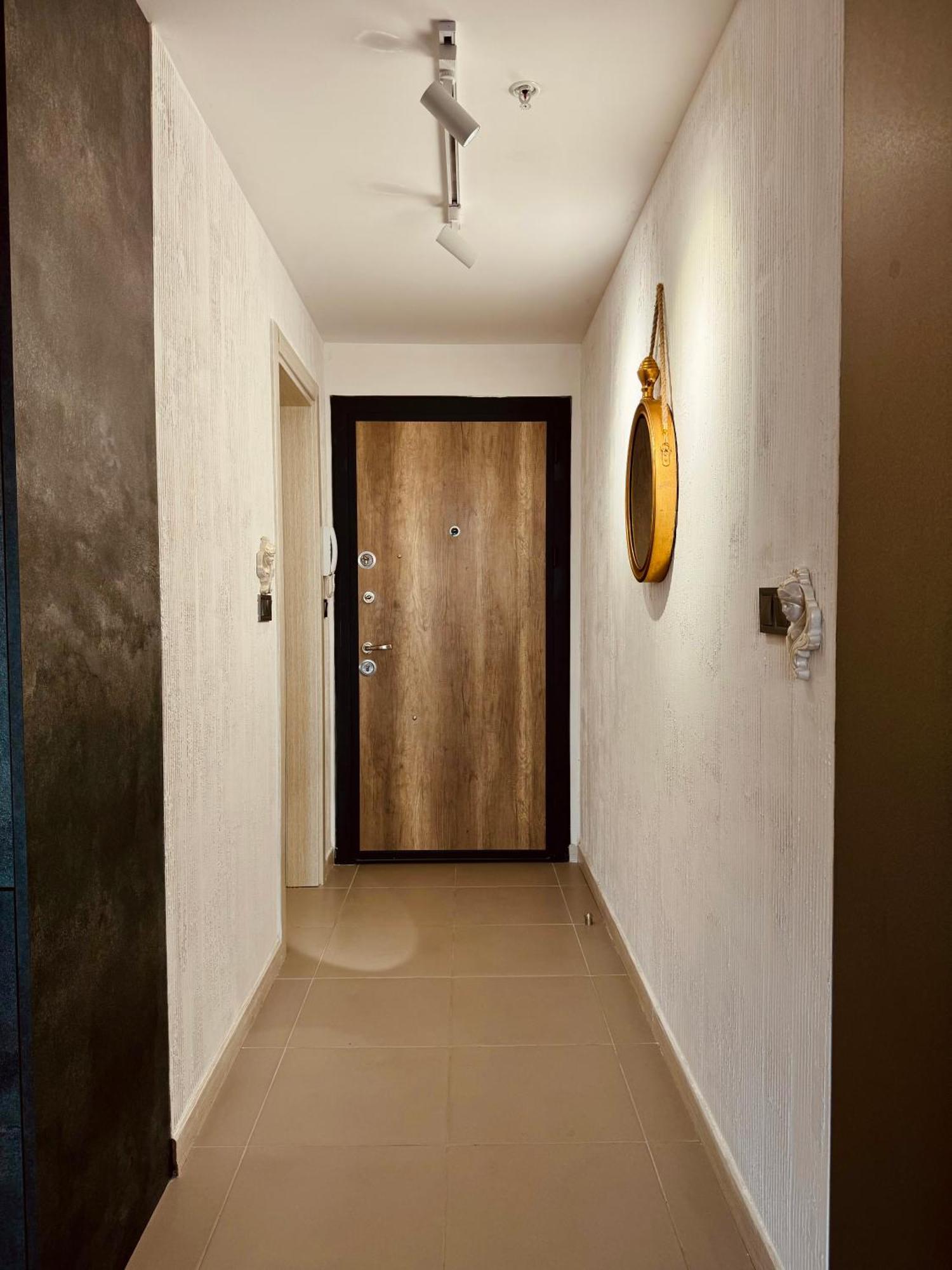Royal Kate Spa Included, 32Nd Floor 斯科普里 外观 照片